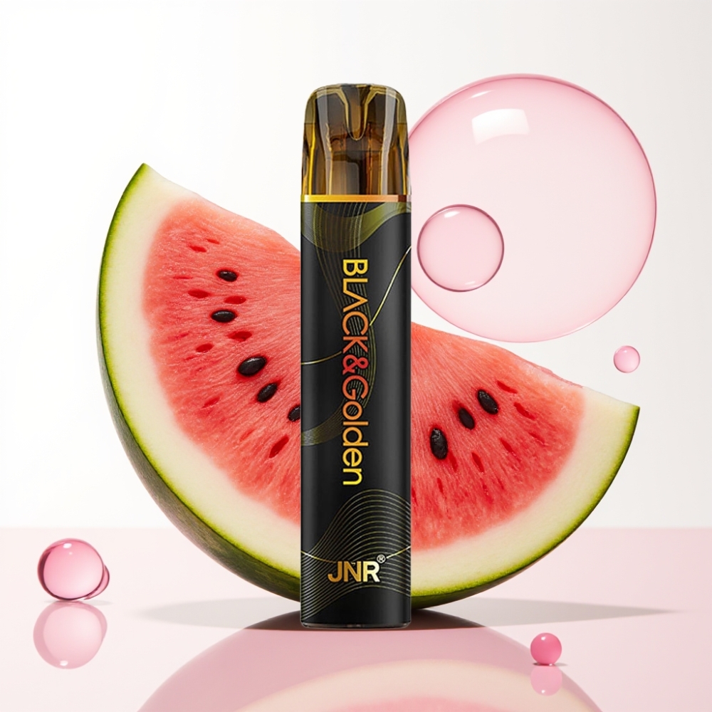 JNR Black&Golden 800 Puffs 2ml E-Liquid 2% Nicotine Chiclete de Melancia TPD